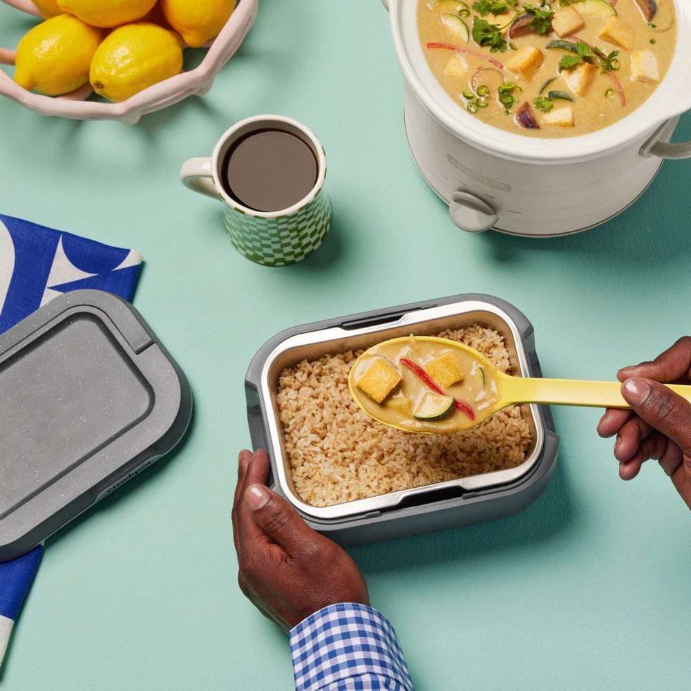 crock-pot-go-portable-food-warmer-electric-lunch-box-with-detachable-cord-s4 DC-39029-Crockpot_CPGO-ATF05-nogfx